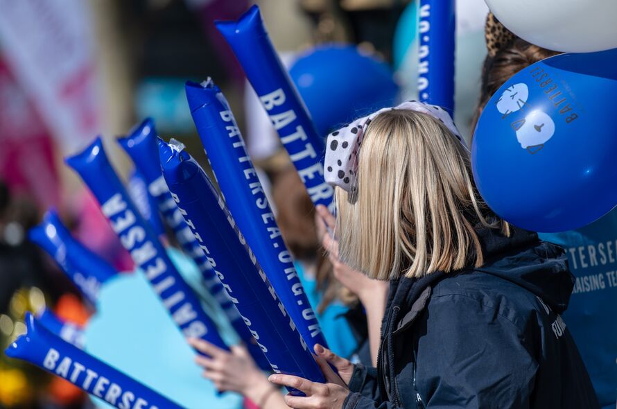 Battersea cheer squad at fundraising running event